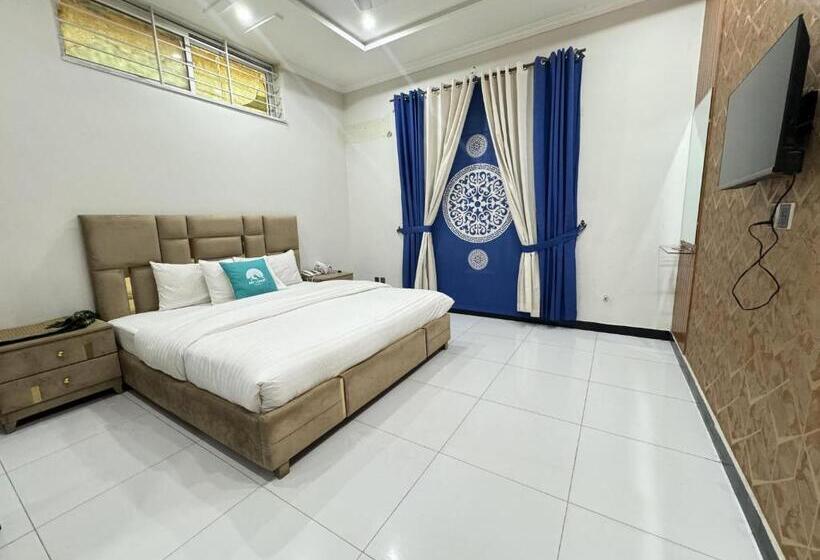 اتاق لوکس, Sky Lodge Guest House