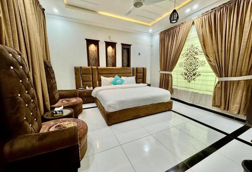 اتاق لوکس, Sky Lodge Guest House