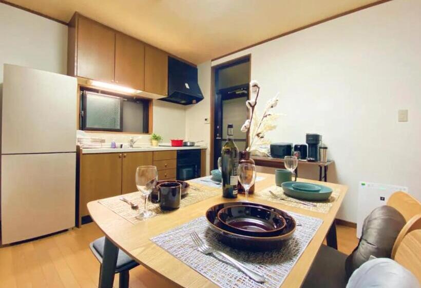 غرفة عائلية, さくらや旅館