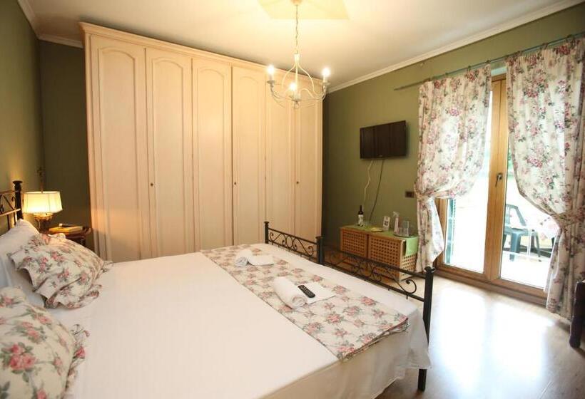 标准三人间, Le Scuderie Di Vgb