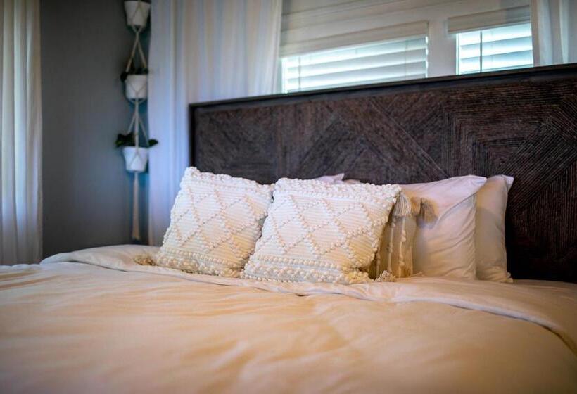 آپارتمان 1 خوابه با بالکن, Cruz Bay Tropical Condo