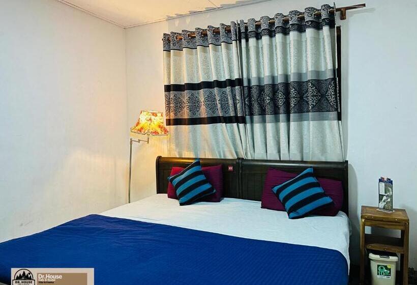 חדר סטנדרט, Dr House Ella   Hostel & Cafe