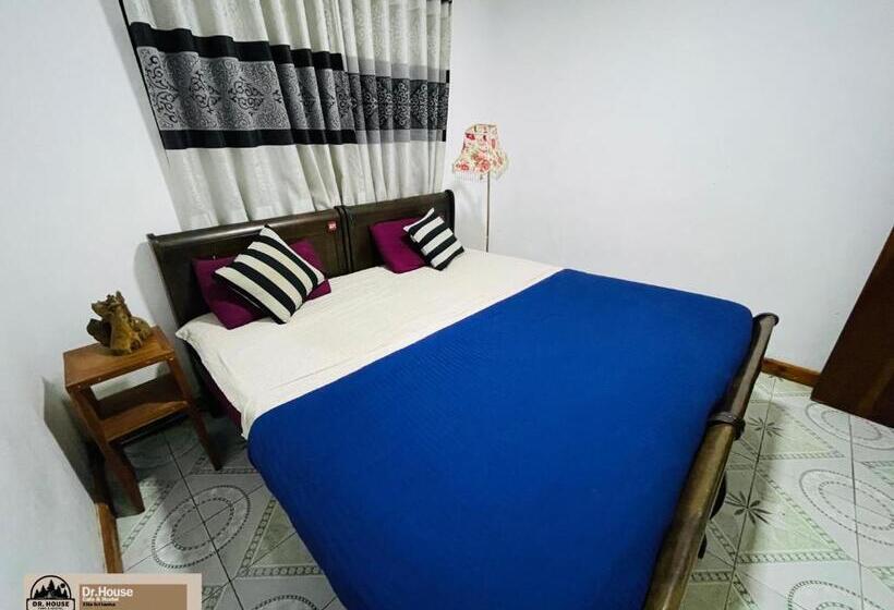 חדר סטנדרט, Dr House Ella   Hostel & Cafe