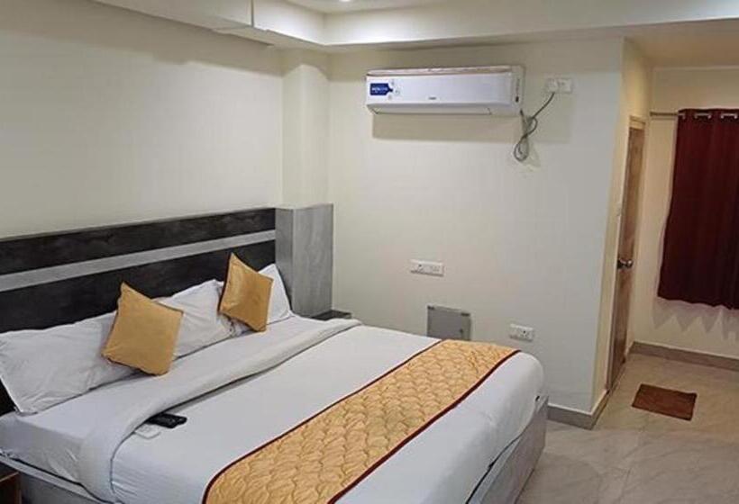 اتاق لوکس, Fabhotel Ambika Elite