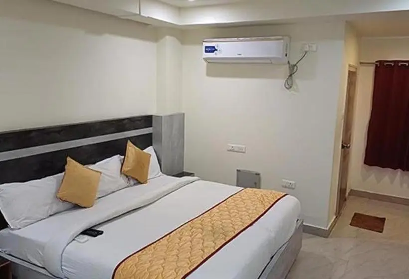 Deluxe-huone, Fabhotel Ambika Elite
