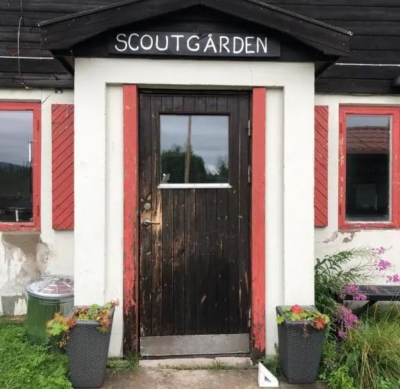 Standard Neljän Hengen Huone Jaettu Kylpyhuone, Fjällgården Grövelsjön Vandrarhemsrum Töfsingdalen
