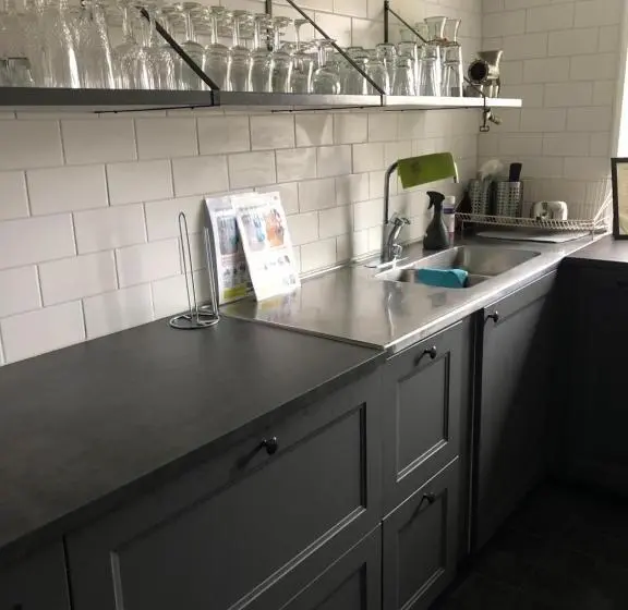 Standard Neljän Hengen Huone Jaettu Kylpyhuone, Fjällgården Grövelsjön Vandrarhemsrum Töfsingdalen