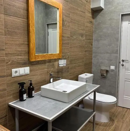 Perhesviitti, Herbs & Honey Boutique Hotel & Restaurant