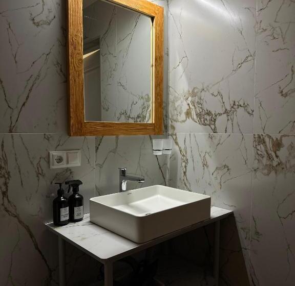 Люкс Дюплекс, Herbs & Honey Boutique Hotel & Restaurant