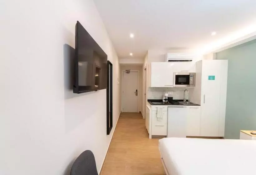 اتاق لوکس, I M Room Suites Nuevos Ministerios   Bernabeu Digital Access