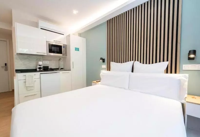 اتاق لوکس, I M Room Suites Nuevos Ministerios   Bernabeu Digital Access
