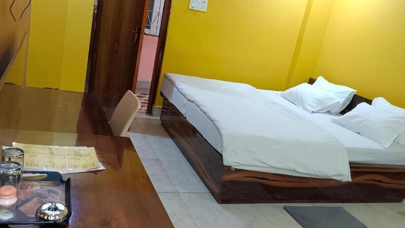 Номер Deluxe, New Hindusthan