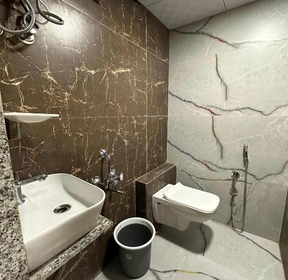 豪华房间, Sky Palace Adajan