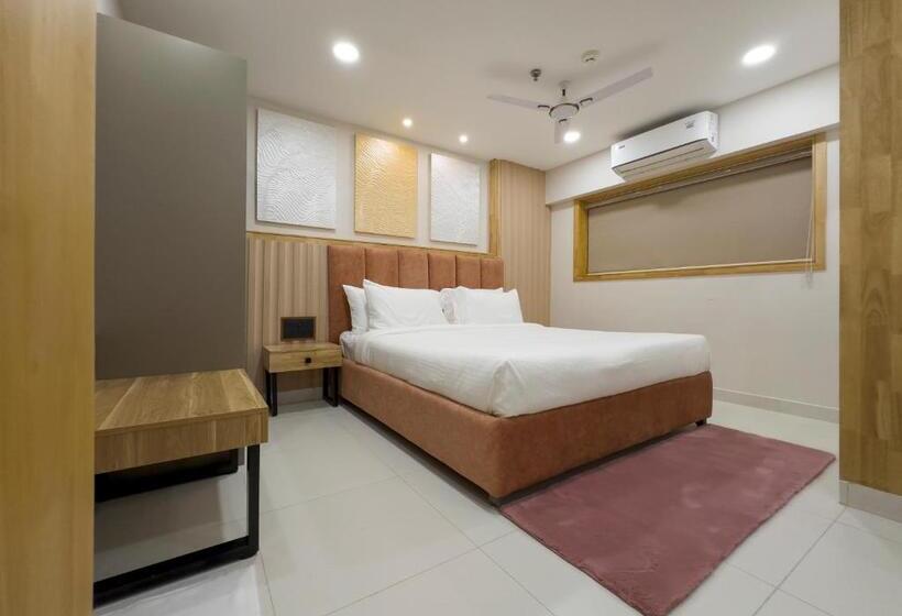 豪华房间, The Habitat Suites