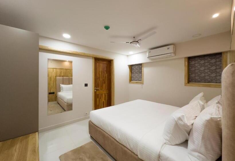 高级大房间, The Habitat Suites