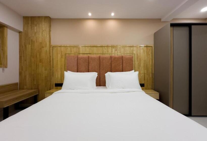 高级大房间, The Habitat Suites