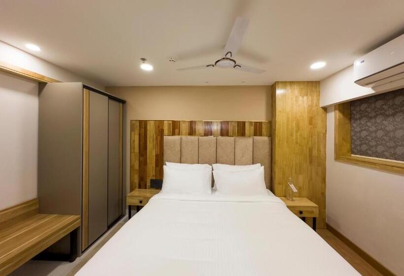 Президентский Люкс, The Habitat Suites