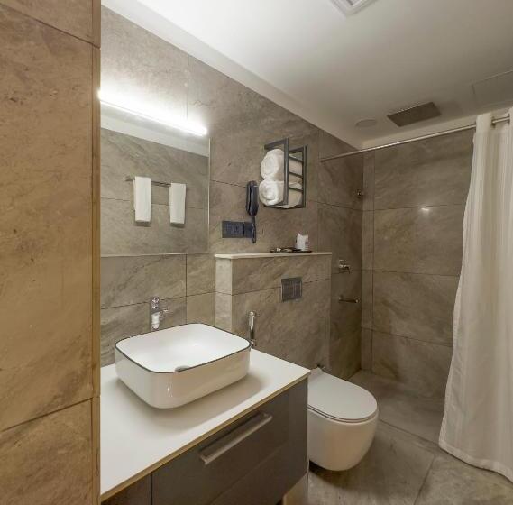 带2个卧室的套房, The Habitat Suites