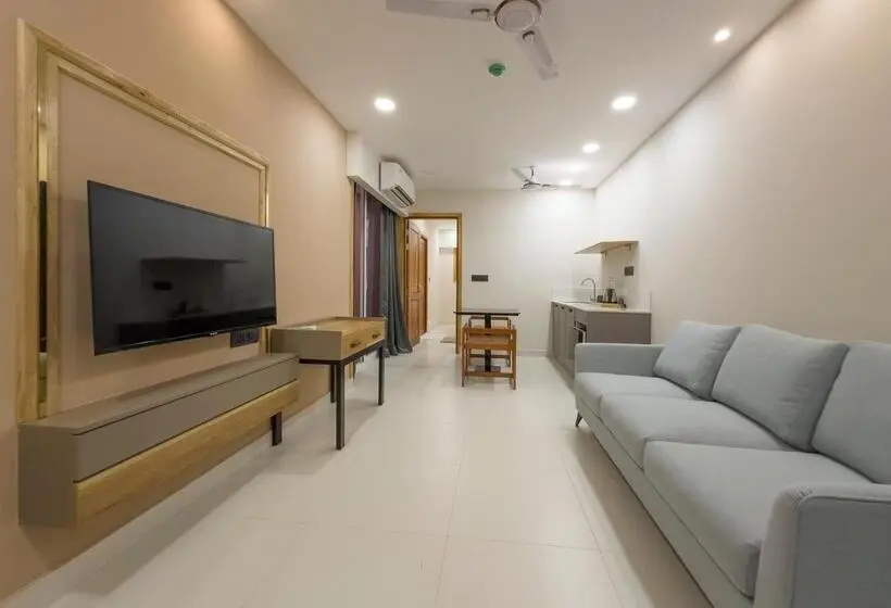 Sviitti 2 Makuuhuonetta, The Habitat Suites