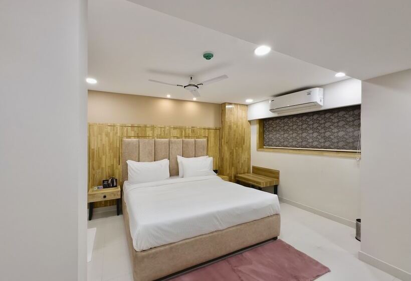 豪华房间, The Habitat Suites