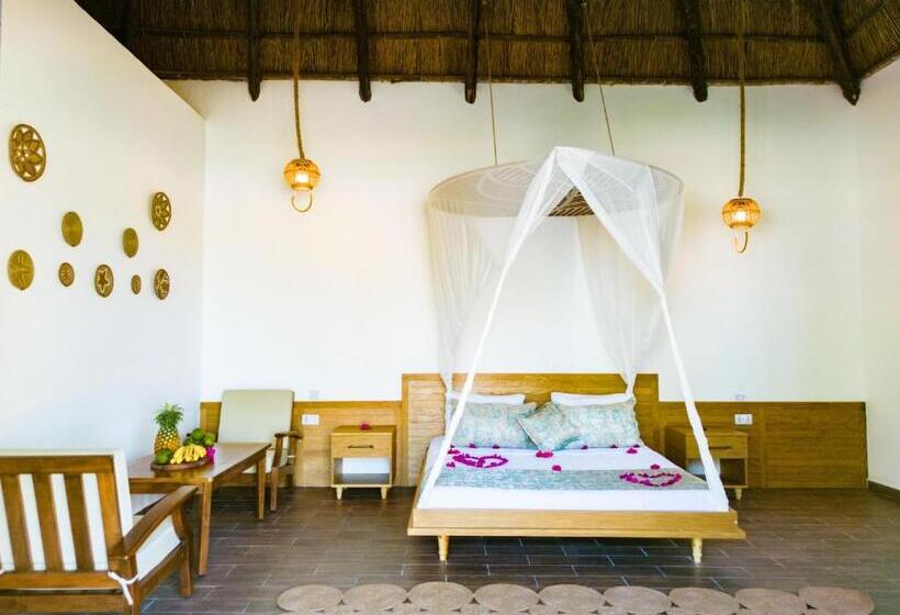 Номер Стандарт Вид на Бассейн, Turkuaz Beach Zanzibar