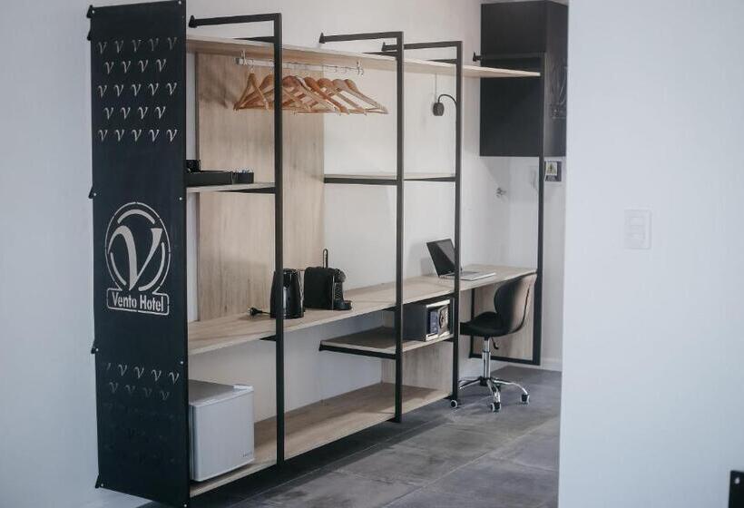 חדר משפתחתי סופריור, Vento