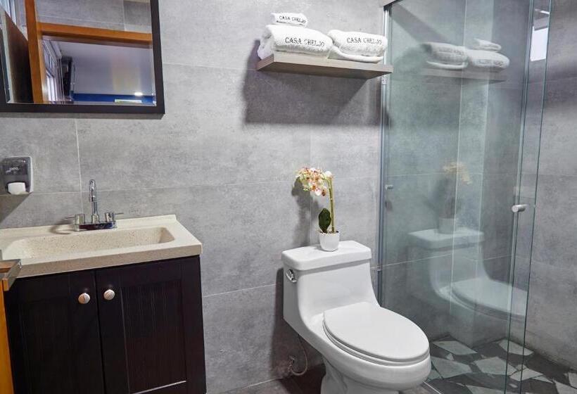 اتاق لوکس, Casa Cheljo