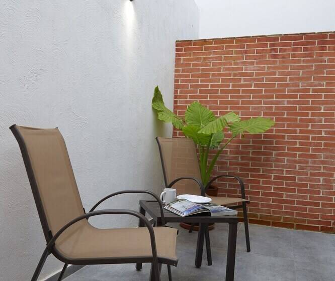 اتاق لوکس, Casa Cheljo