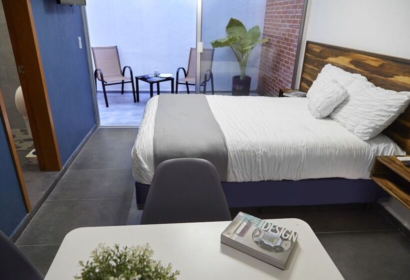 اتاق لوکس, Casa Cheljo