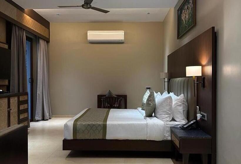 Номер Стандарт Вид на Бассейн, Sajjan Bagh Resort Kumbhalgarh