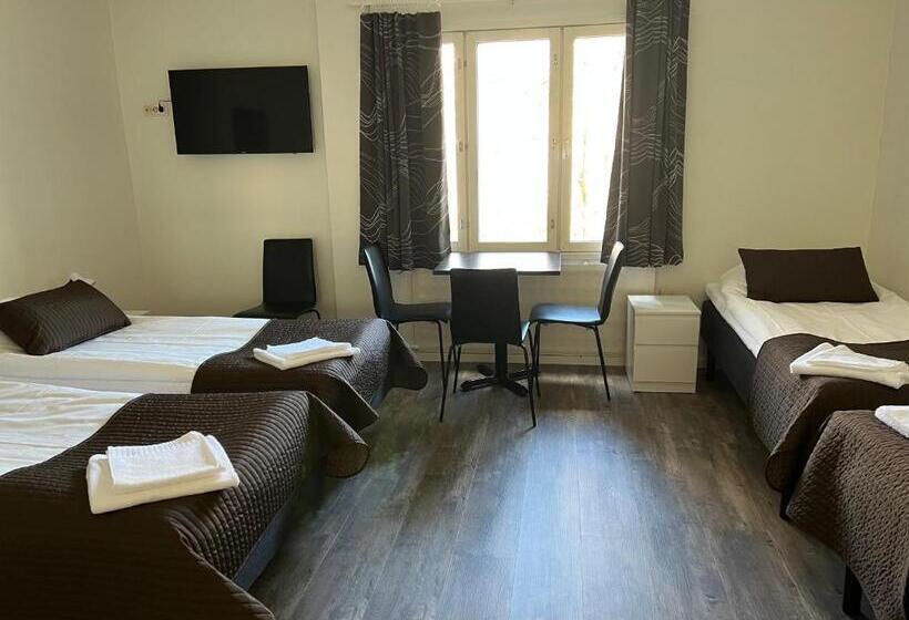 غرفة قياسية رباعية حمام مشترك, Gästhem Neptun