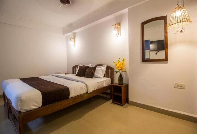 Pokój Deluxe z Balkonem, Tth