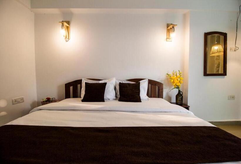 Pokój Deluxe z Balkonem, Tth