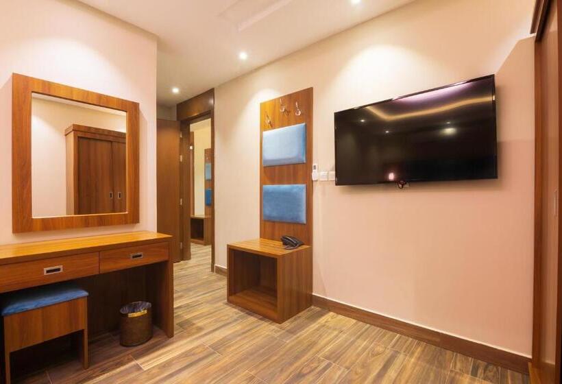 スイート(家族用), أجنحة بالم تري للشقق المخدومه