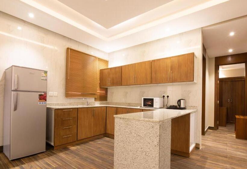 Family Suite, أجنحة بالم تري للشقق المخدومه