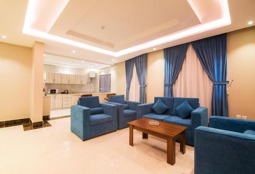 ジュニアスイート, أجنحة بالم تري للشقق المخدومه