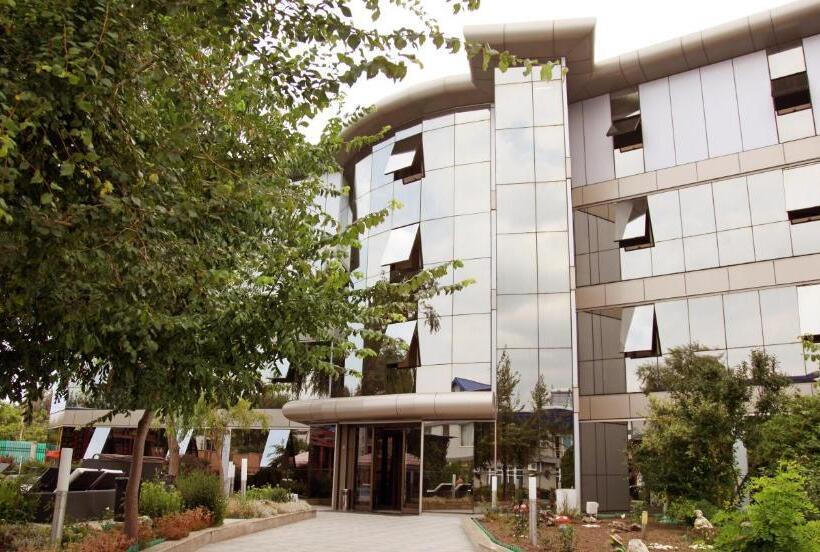 스탠다드 트리플 룸, Anca