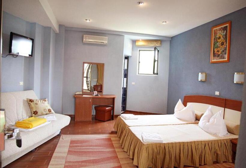 스탠다드 트리플 룸, Anca