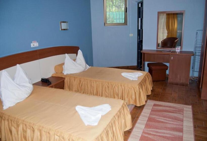 스탠다드 룸, Anca