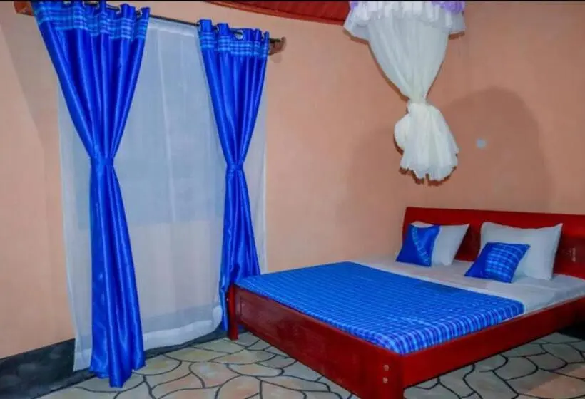 اتاق استاندارد یک نفره, Jambo Afrika Resort