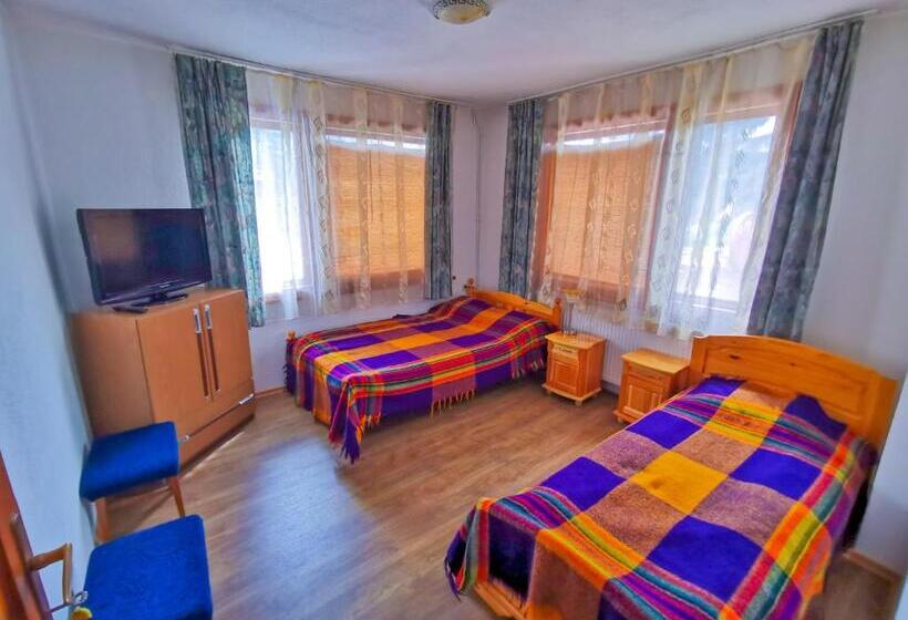 スタンダードトリプルルーム, Guest House Dorkos