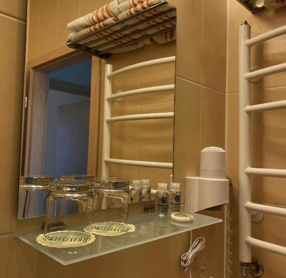 آپارتمان 1 خوابه با تراس, Vila Claudia