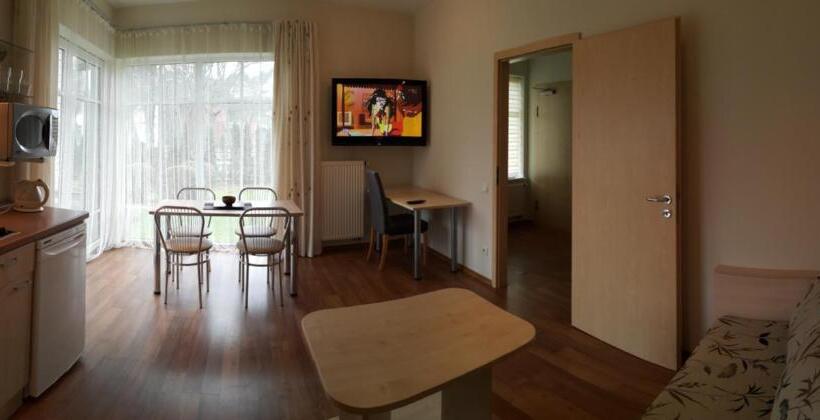 آپارتمان 1 خوابه با تراس, Vila Claudia