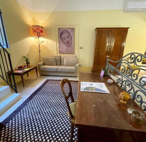 اتاق لوکس خانوادگی, 4 Balconi Rooms Dimora Arditi B&b