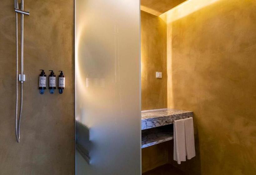 استودیوی استاندارد, Casa 3 Os Lugares De Castraleuca