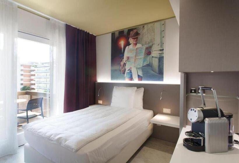 غرفة إقتصادية فردية, City Locarno