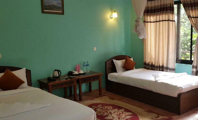 اتاق لوکس, Lumbini Buddha Garden Resort