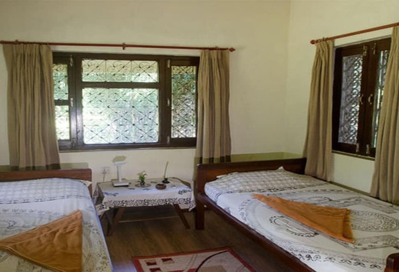 اتاق لوکس, Lumbini Buddha Garden Resort