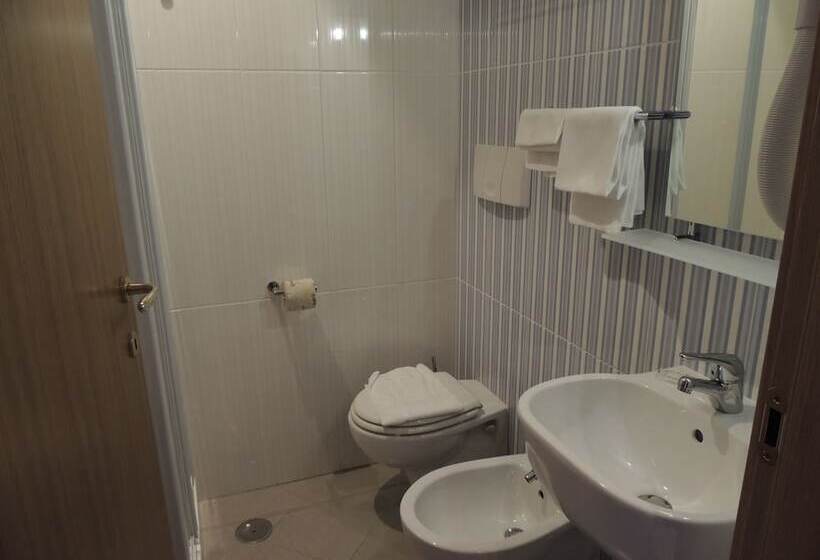 Номер Стандарт с Балконом, Zeus