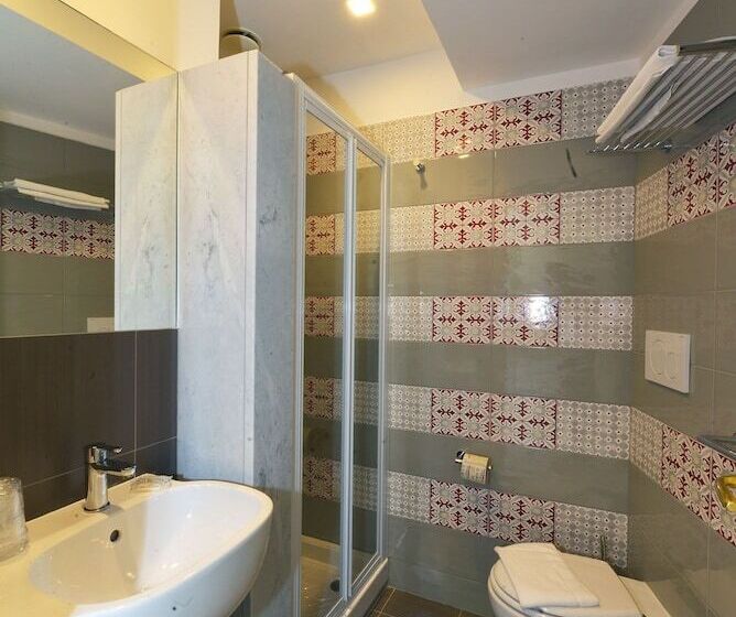 Номер Стандарт с Балконом, Zeus